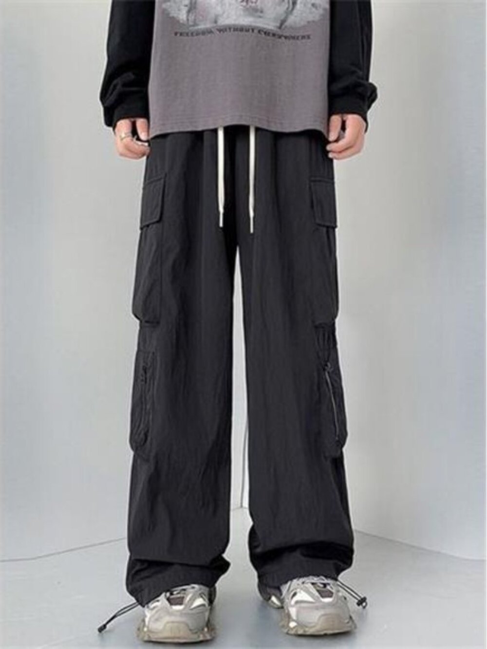 Men's Plus Size Loose Fit Cargo Pants with Drawstring - Picture 5 of 12